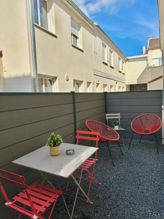 Le Sacre - Centre - Cour Privative - Parking Apartamento Reims Exterior foto